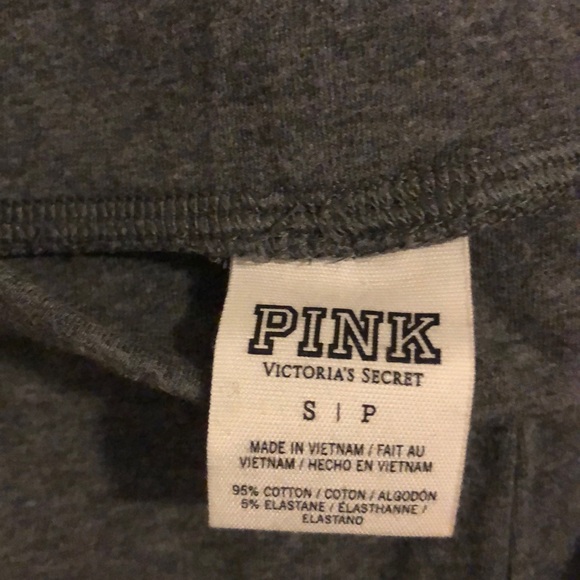 Cropped ESSENTIAL LEGGING - Picture 3 of 3